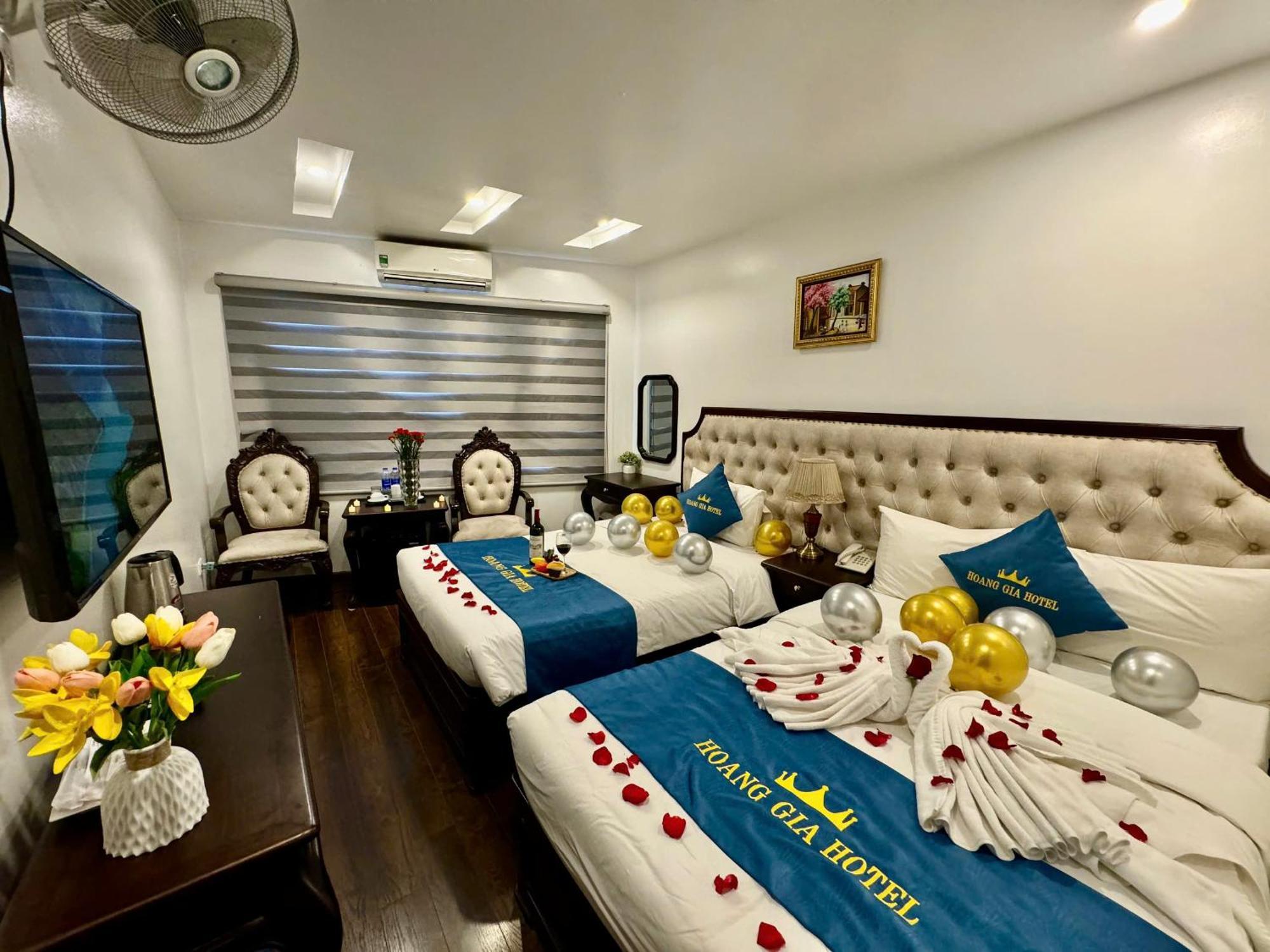 Hoang Gia Hotel Nhan Hoa Hanoi Bagian luar foto