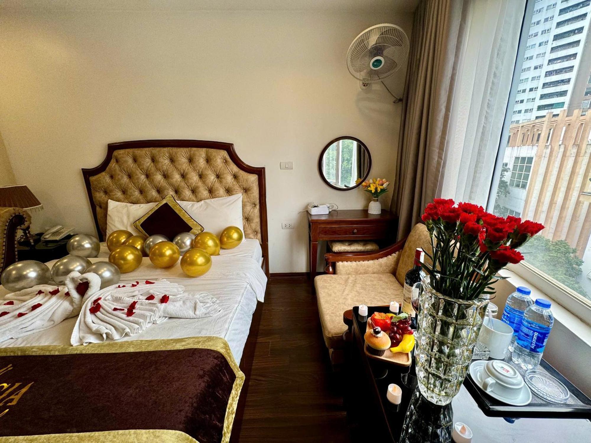 Hoang Gia Hotel Nhan Hoa Hanoi Bagian luar foto