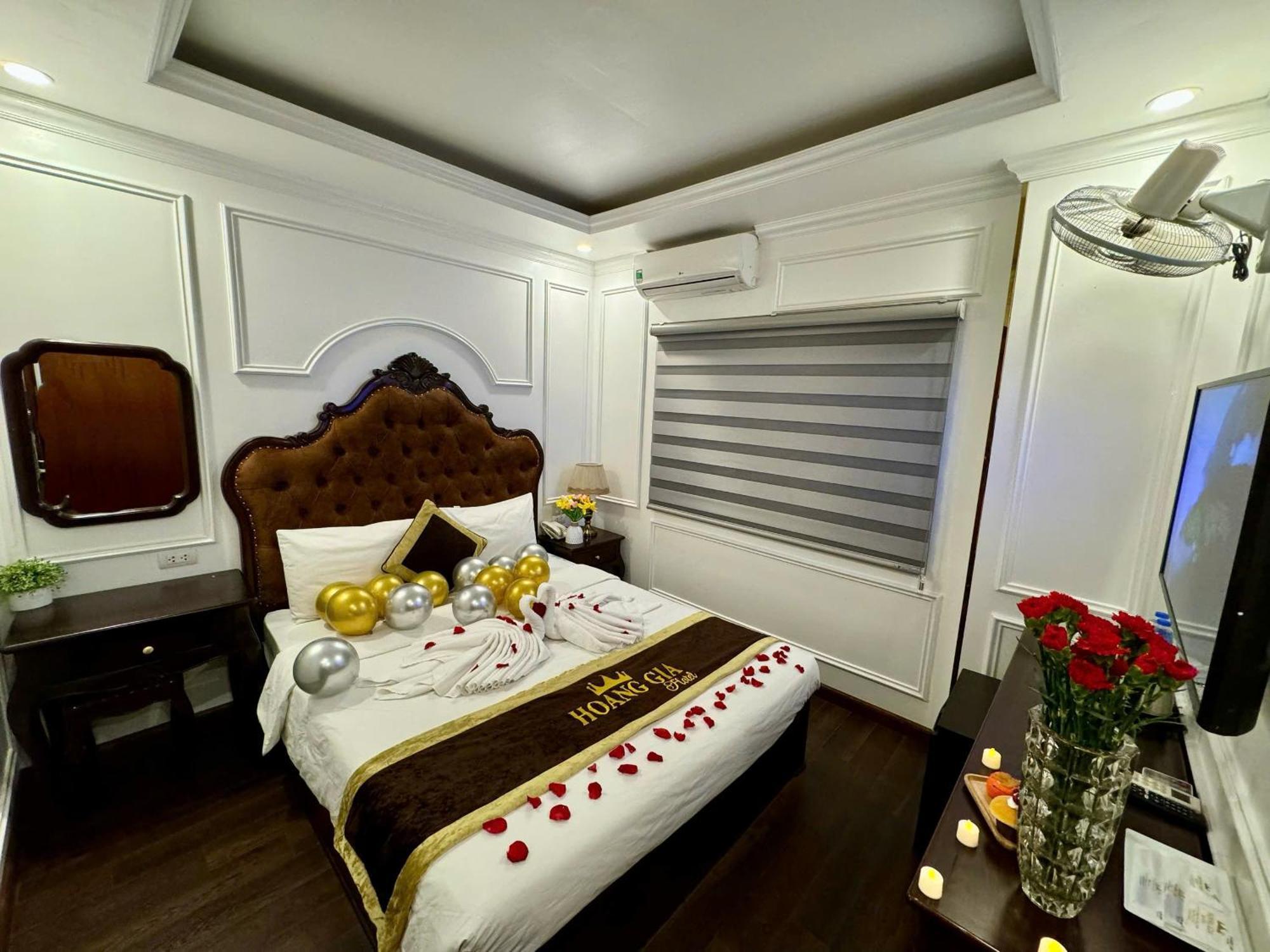 Hoang Gia Hotel Nhan Hoa Hanoi Bagian luar foto
