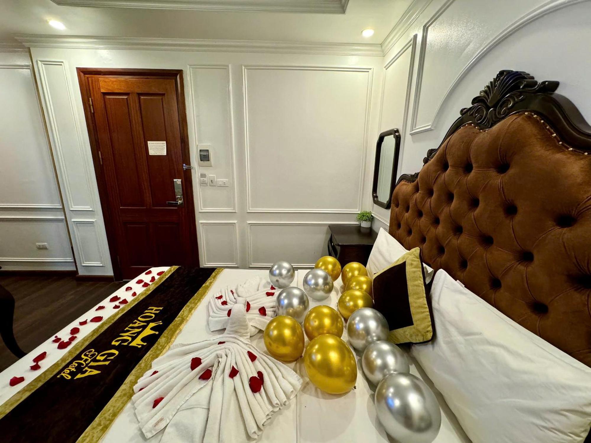 Hoang Gia Hotel Nhan Hoa Hanoi Bagian luar foto