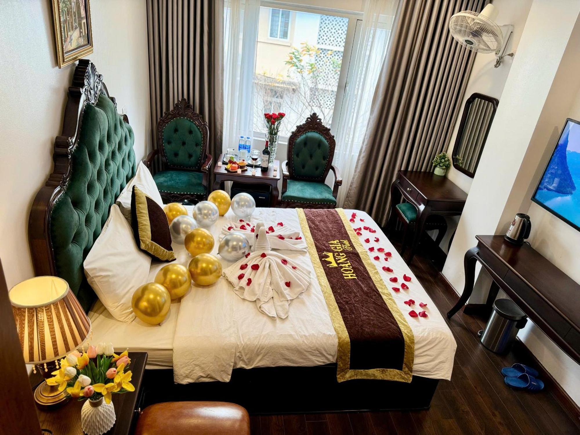 Hoang Gia Hotel Nhan Hoa Hanoi Bagian luar foto