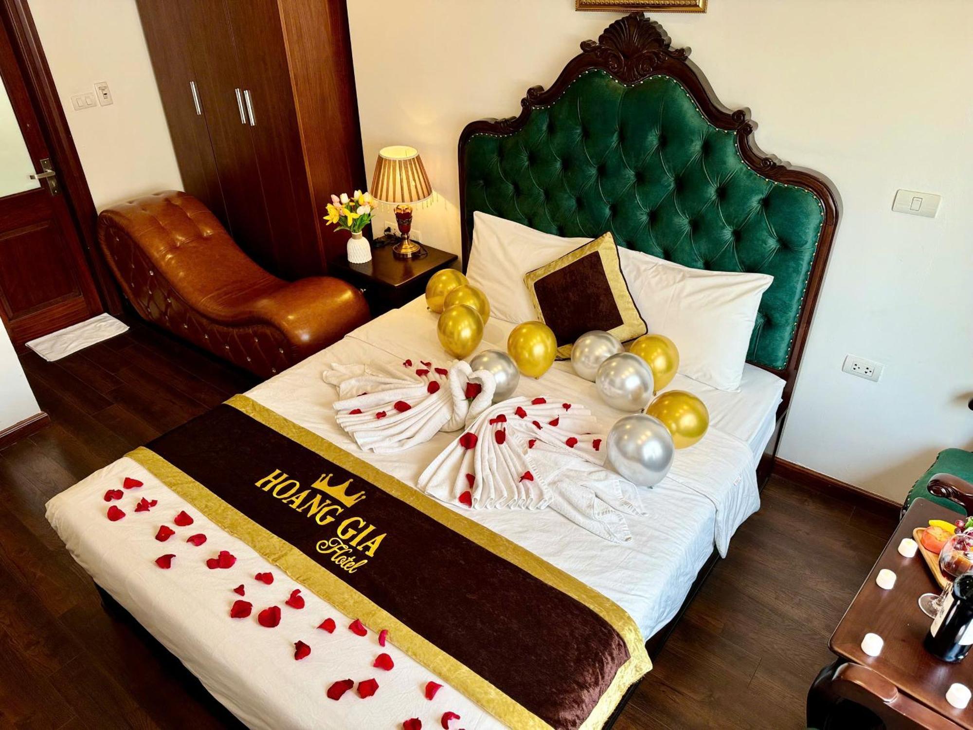 Hoang Gia Hotel Nhan Hoa Hanoi Bagian luar foto