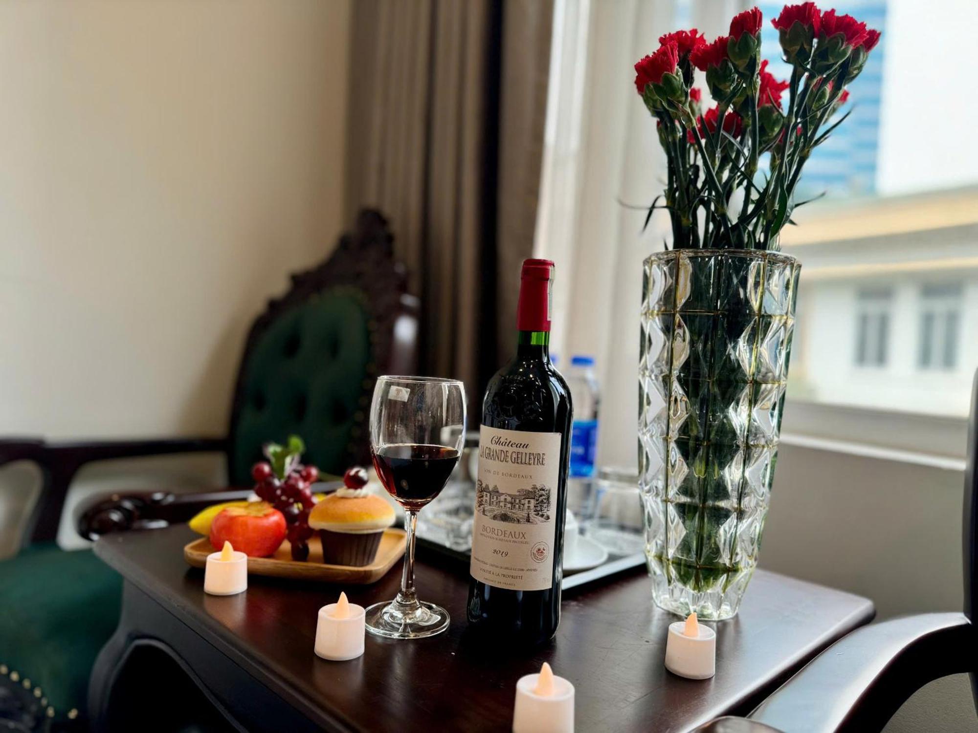 Hoang Gia Hotel Nhan Hoa Hanoi Bagian luar foto