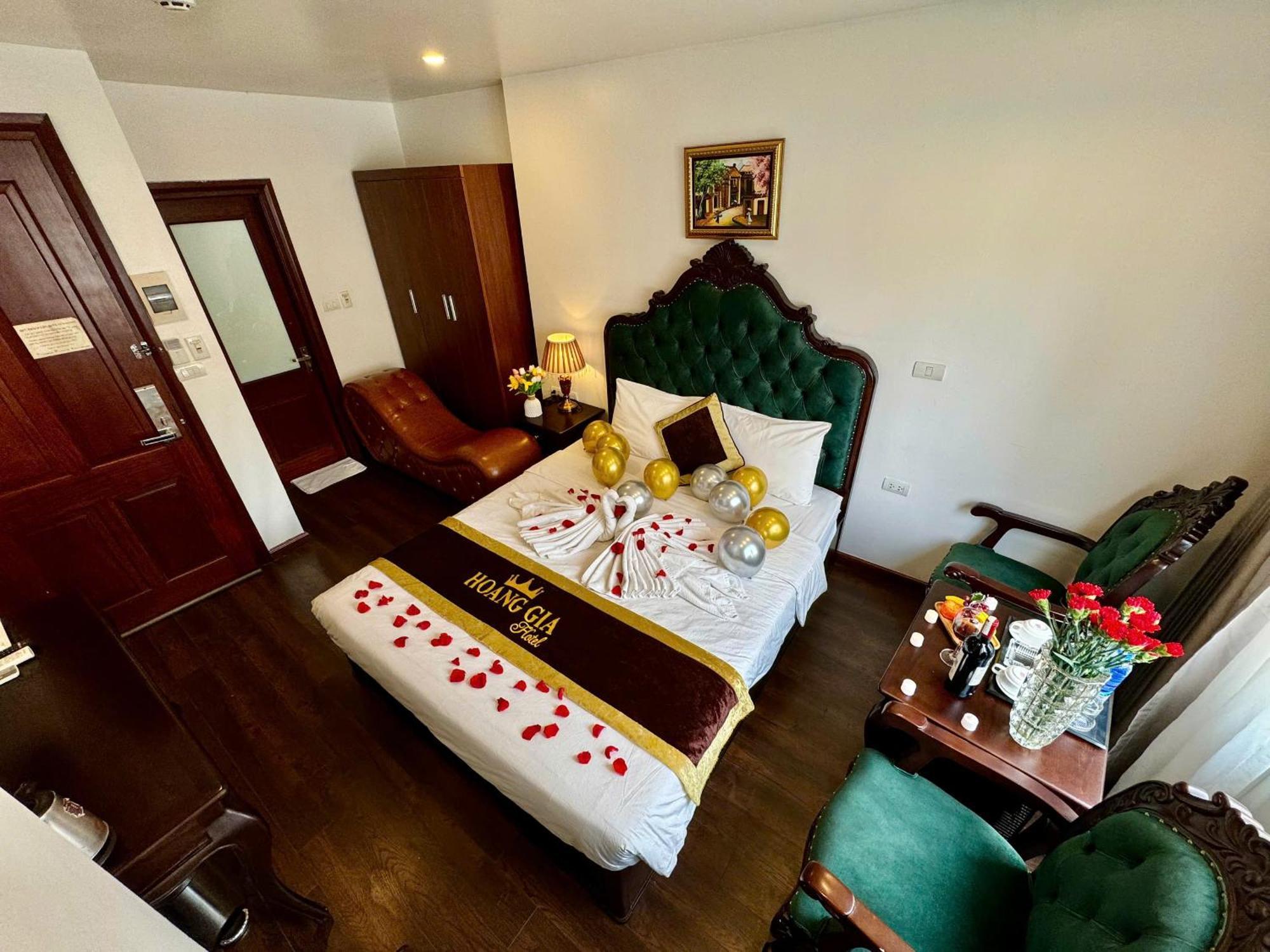 Hoang Gia Hotel Nhan Hoa Hanoi Bagian luar foto