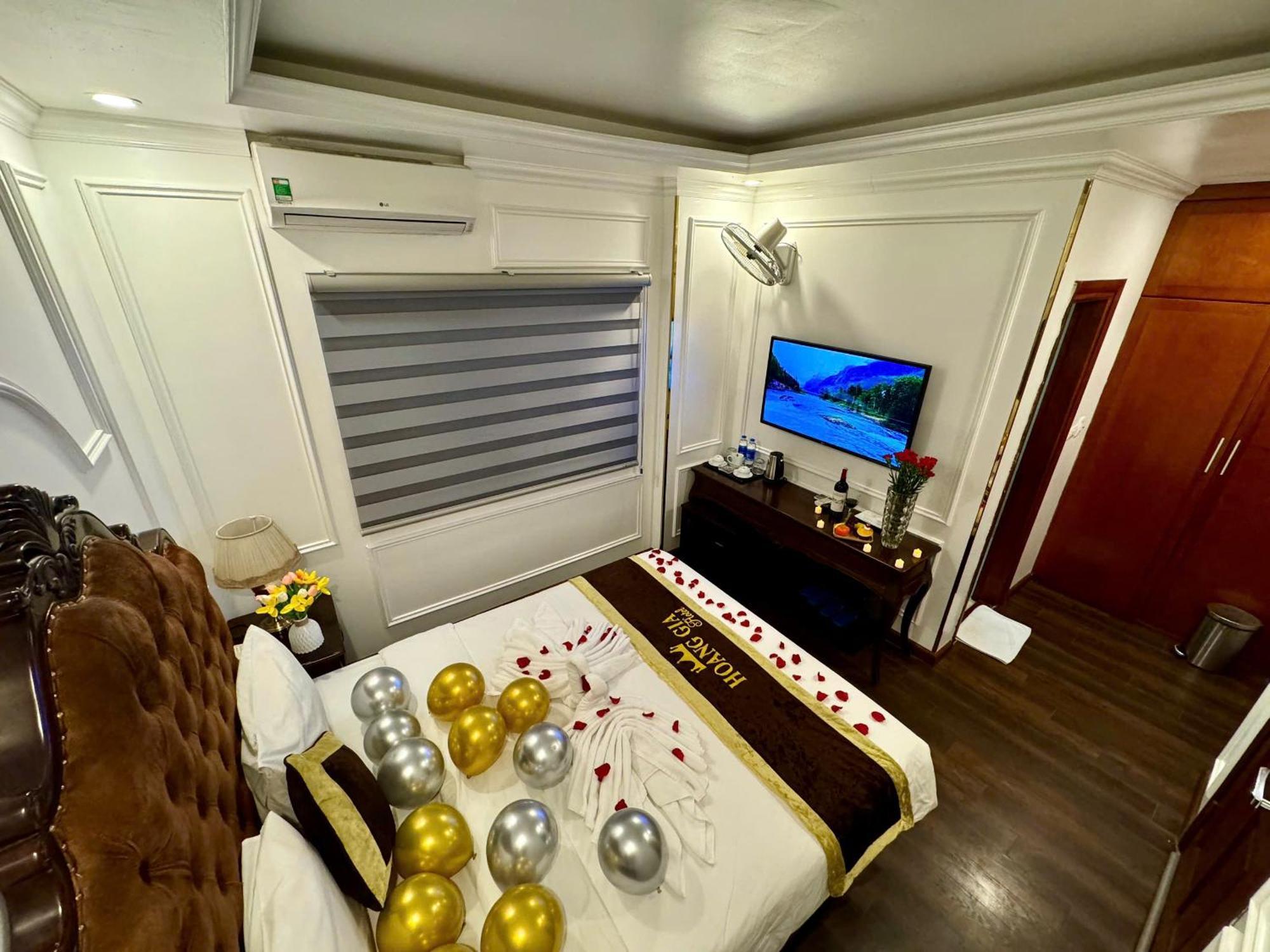 Hoang Gia Hotel Nhan Hoa Hanoi Bagian luar foto