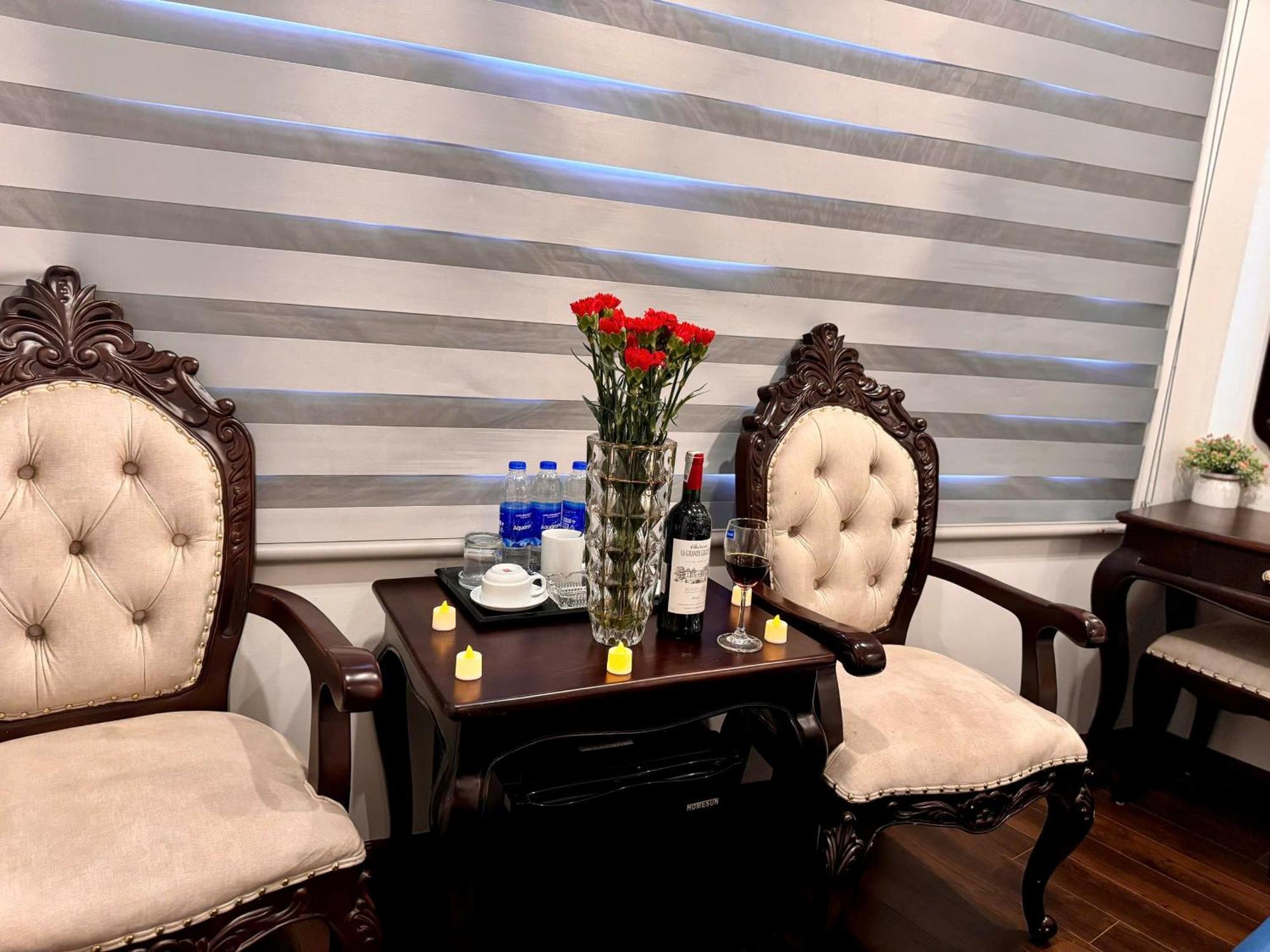 Hoang Gia Hotel Nhan Hoa Hanoi Bagian luar foto