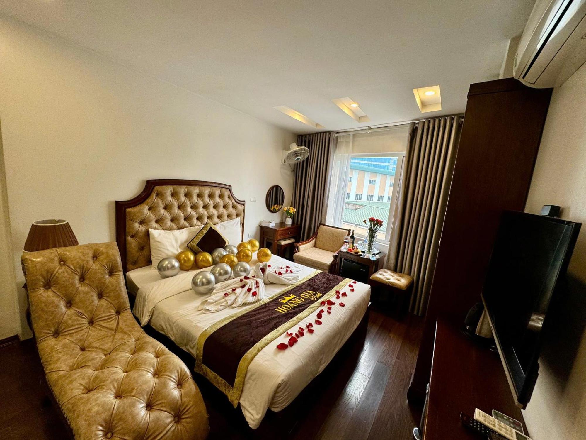 Hoang Gia Hotel Nhan Hoa Hanoi Bagian luar foto