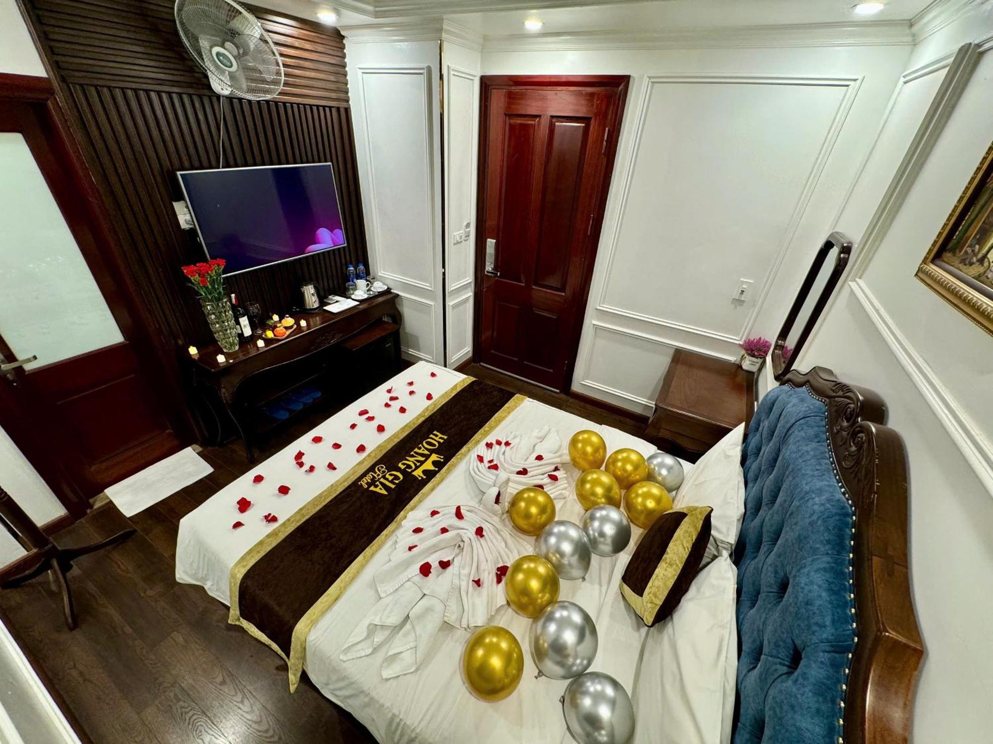 Hoang Gia Hotel Nhan Hoa Hanoi Bagian luar foto